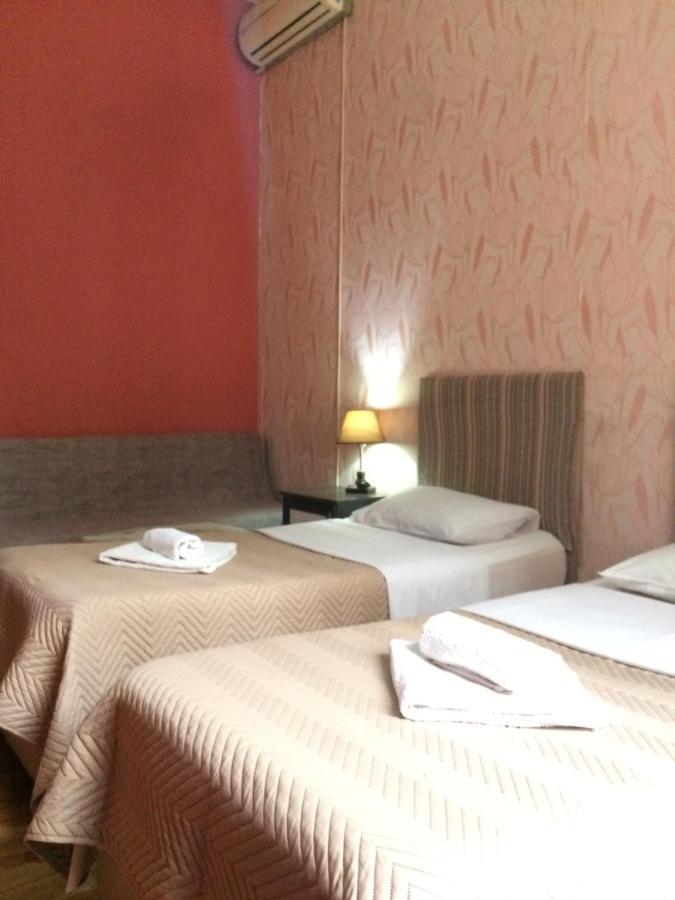 Hotel Albatros Batumi Exterior photo